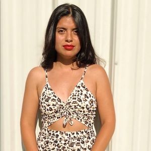 Meet your Posher, Kenyira